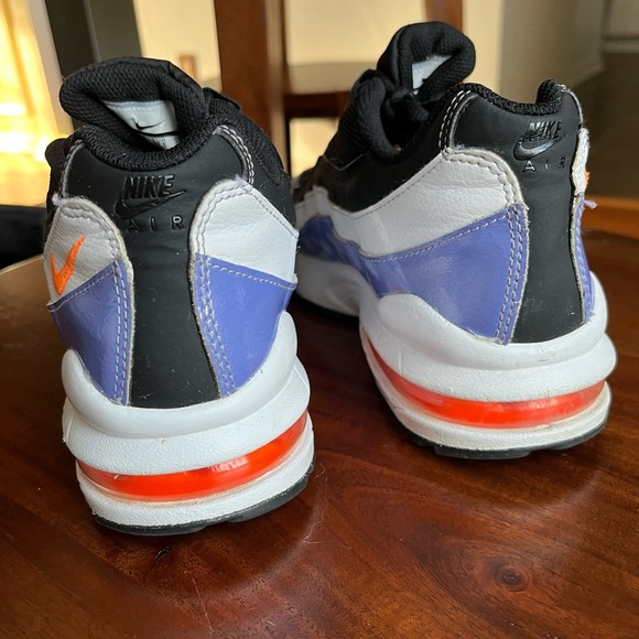 Girls Nike Air Max 95 Black Purple White - Picture 9 of 12